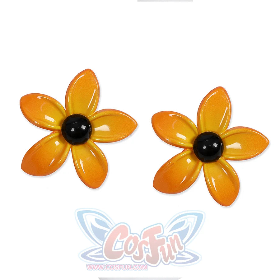  Two flowers accessorie on the shoulder straps, with orange petals, black stamens.