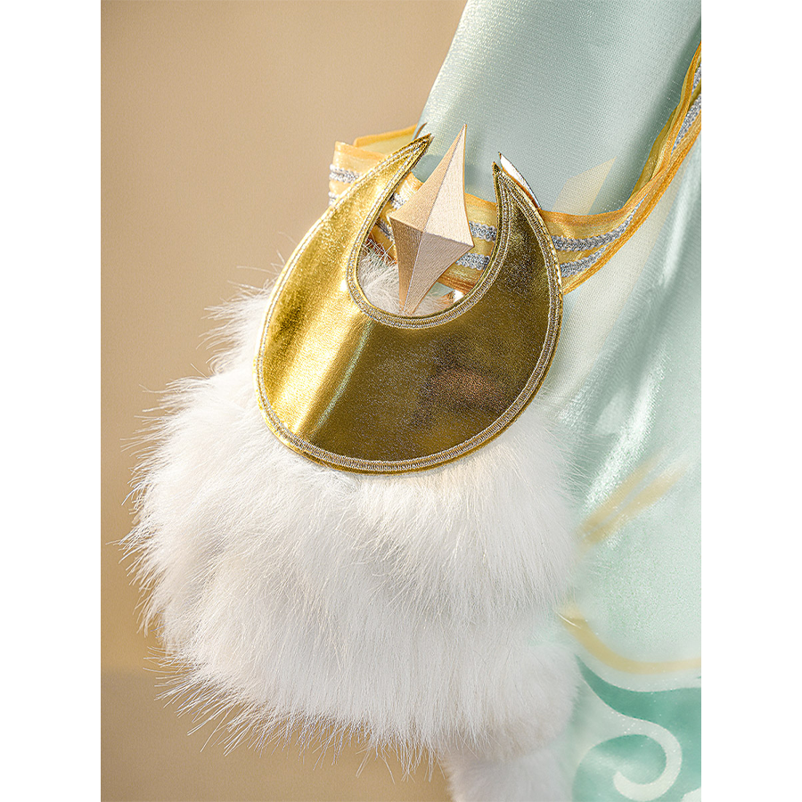 Zibai cosplay costume cuff detail with gold metallic finish, white fur trim, and decorative star accent