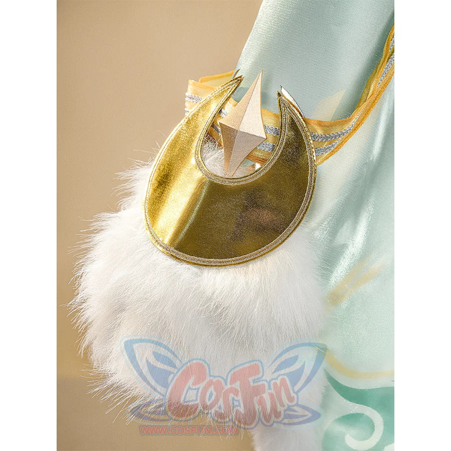 Zibai cosplay costume cuff detail with gold metallic finish, white fur trim, and decorative star accent