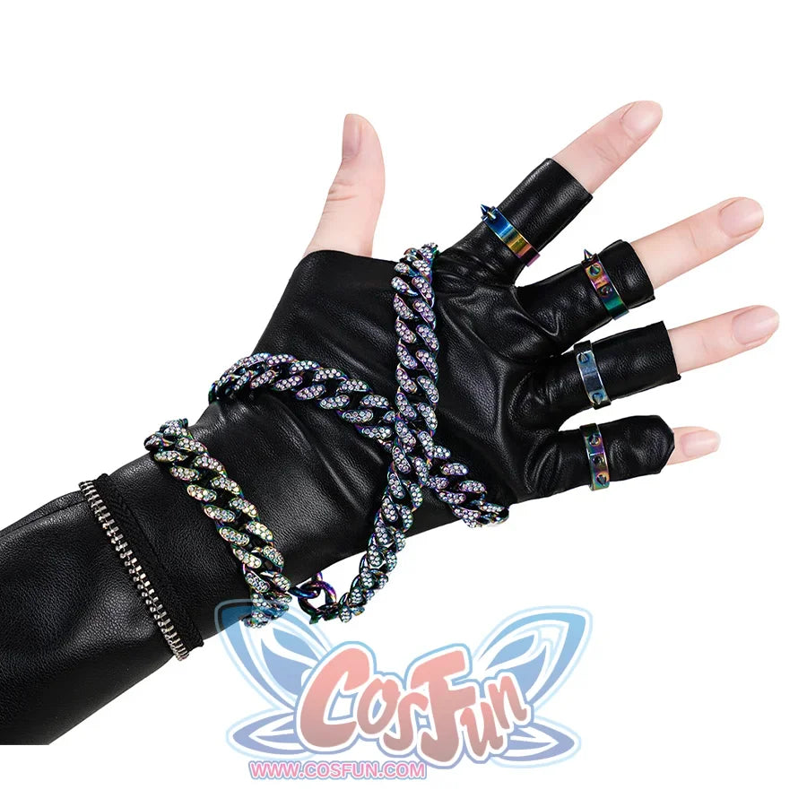 Zoey Cosplay Costume KILLER Black Suit&#39;s design of right gloves is black equipped with metal chains and metal spikes on the upper part of the gloves, adding some cool and hard elements.