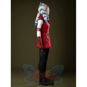 Ahsoka Tano cosplay costume side profile aligns red dress panels over black tights and red gloves.