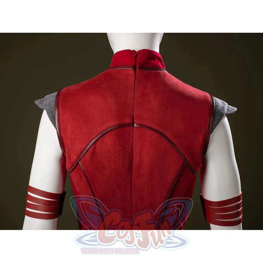 Ahsoka Tano cosplay dress back detail traces a center zipper through red fabric and black piping.