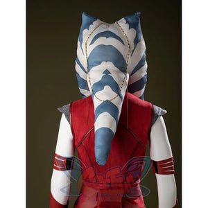 Ahsoka Tano cosplay headpiece back view tapers blue-and-white striped tails down the red dress.