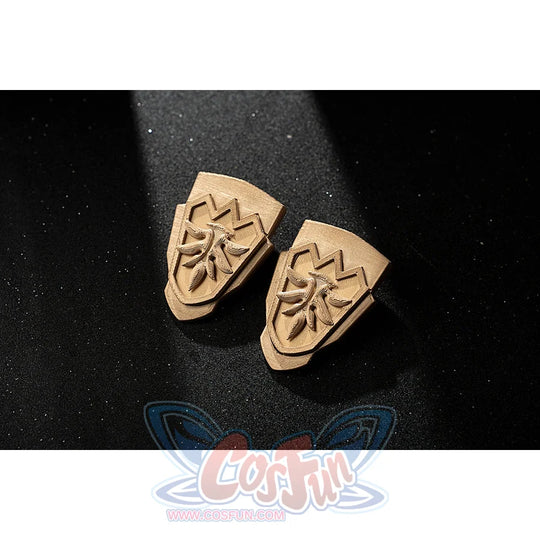Genshin Impact Amber cosplay hand back accessories pair gold-tone emblems with leaf-shaped cutouts.