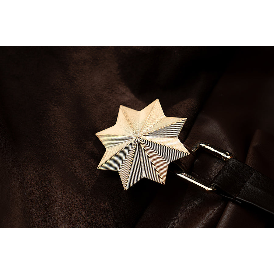Genshin Impact Amber cosplay thigh strap star detail centers a gold-tone star over black faux leather.