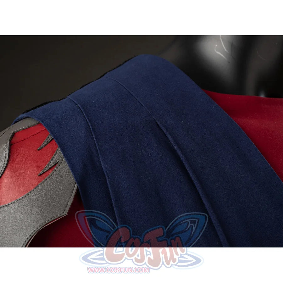 Anakin Skywalker cosplay costume blue tunic shoulder drapes over red sleeve beside the gray shoulder piece.