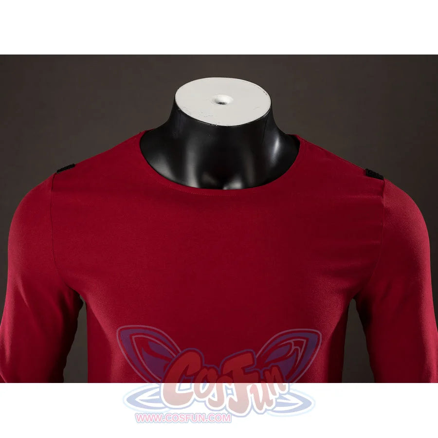 Anakin Skywalker cosplay costume red undershirt has a simple round collar and fitted shoulder seams.