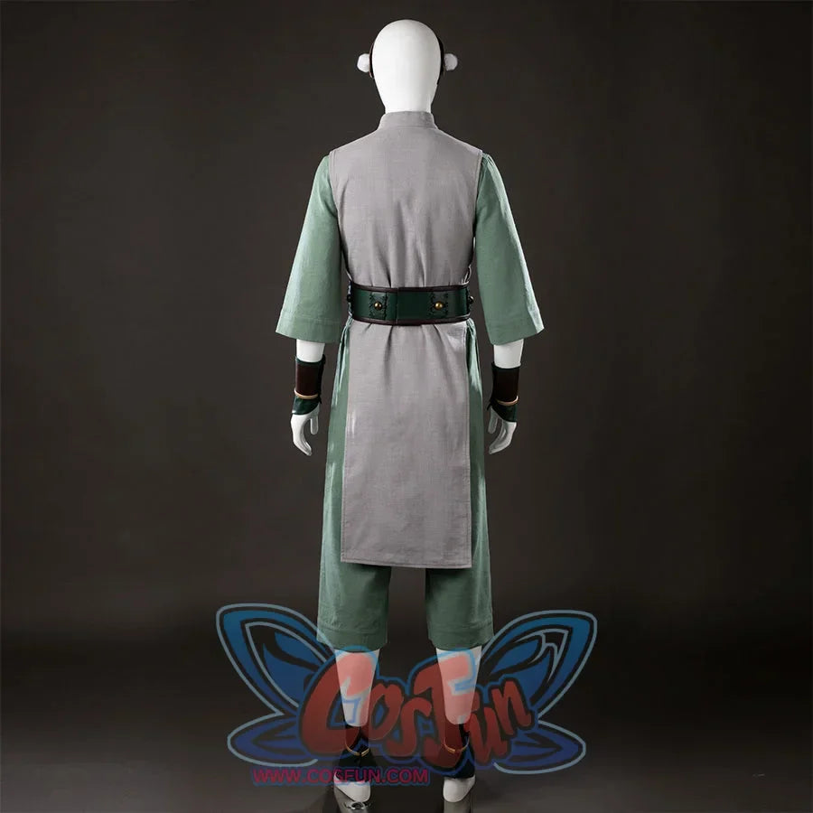 Back view of Toph Beifong cosplay costume from Avatar with gray back panel, green sleeves, belt, and cropped pants