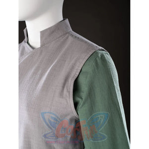Shoulder close-up of Toph Beifong cosplay costume from Avatar with gray collar, green sleeve, and shoulder seam