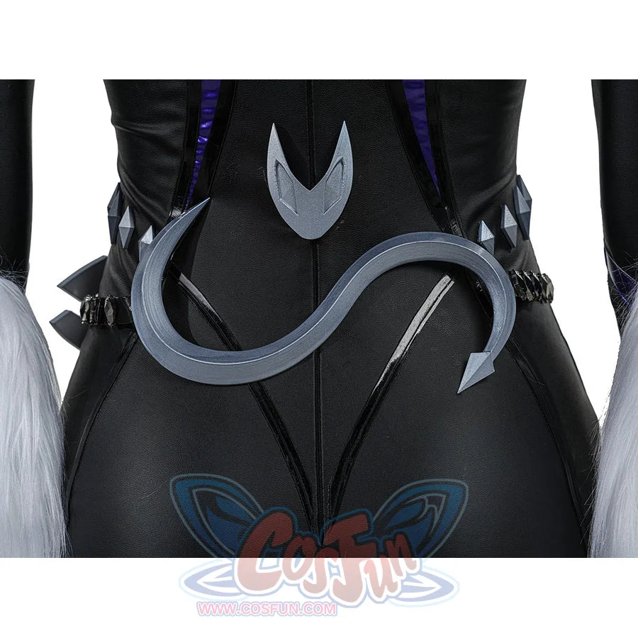 Black Cat Felicia Hardy cosplay back decoration detail shows the silver-tone curved tail piece over black panels