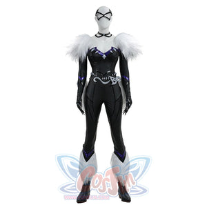Black Cat Felicia Hardy cosplay shoes complete the front look with pointed black toes beneath the costume.
