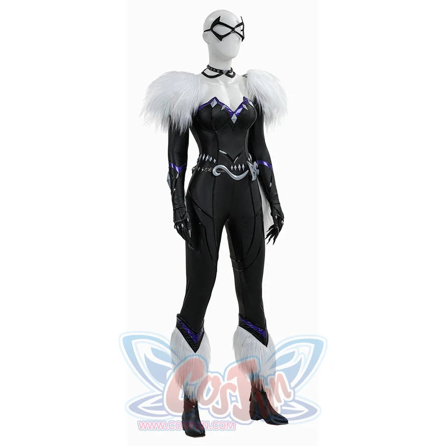 Black Cat Felicia Hardy cosplay shoes anchor the styled outfit, matching the black suit and white fur trim.