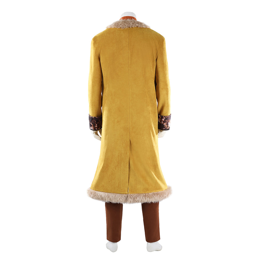 Buggy the Star Clown cosplay coat back view focuses on the long yellow coat and pale faux fur hem