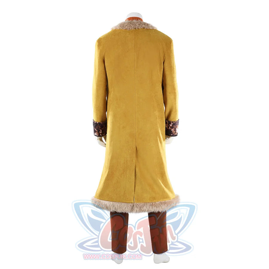 Buggy the Star Clown cosplay coat back view focuses on the long yellow coat and pale faux fur hem