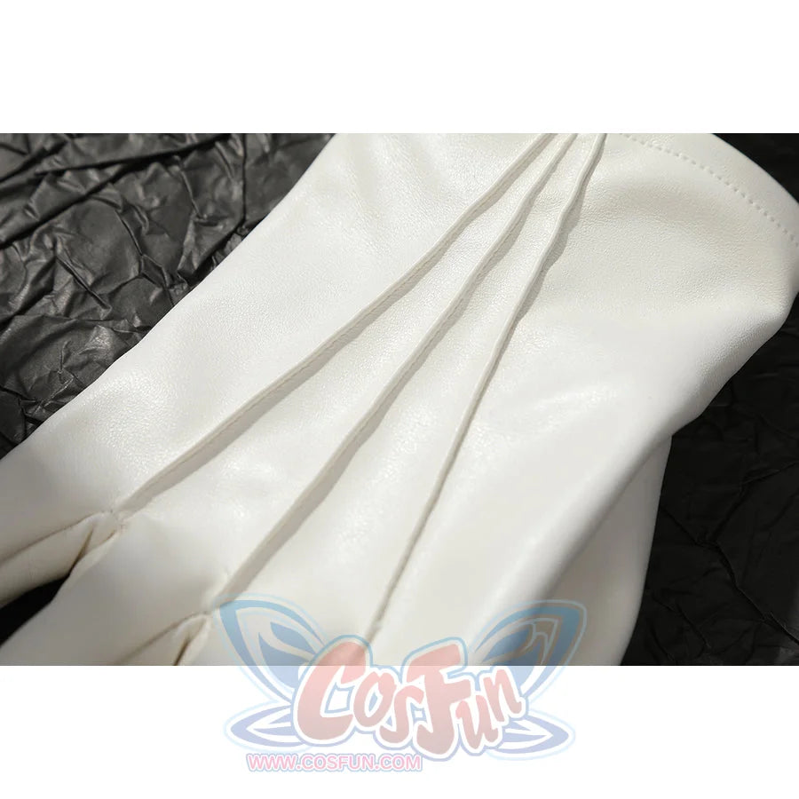 Buggy the Star Clown cosplay glove detail focuses on white fingers edged by narrow seam lines