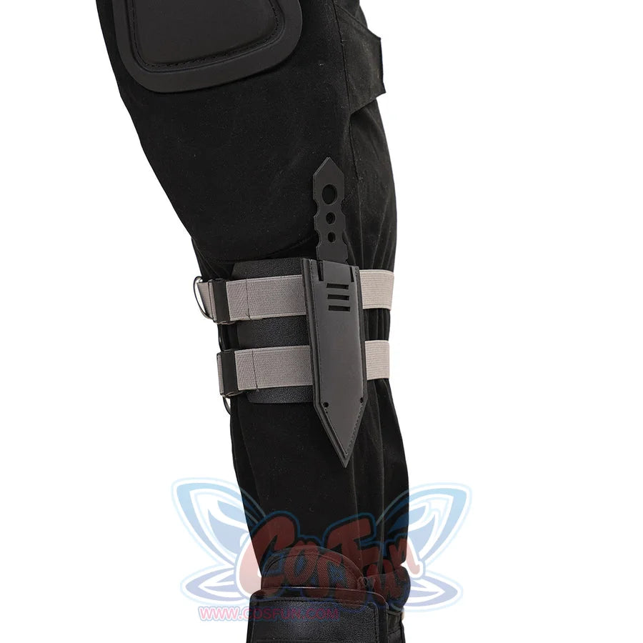 Bullseye Lester cosplay costume knee pad detail sets a gray round guard over black leg panels