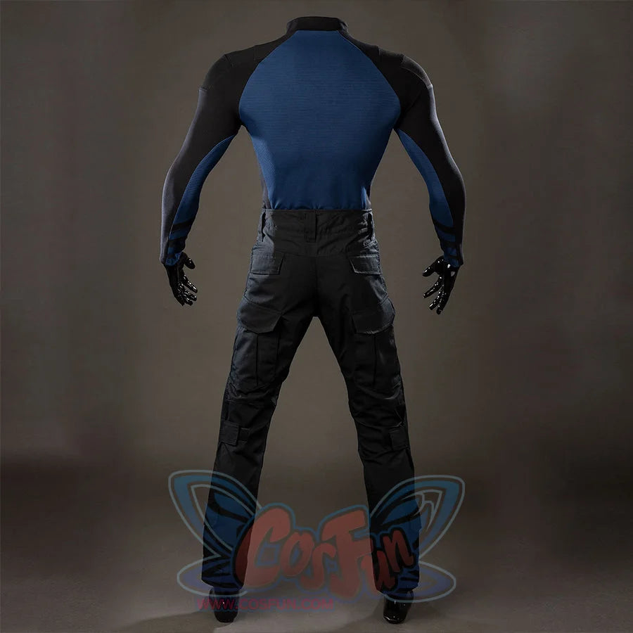 Bullseye Lester cosplay costume turns the blue back panel above black cargo pants and sleeve bands.