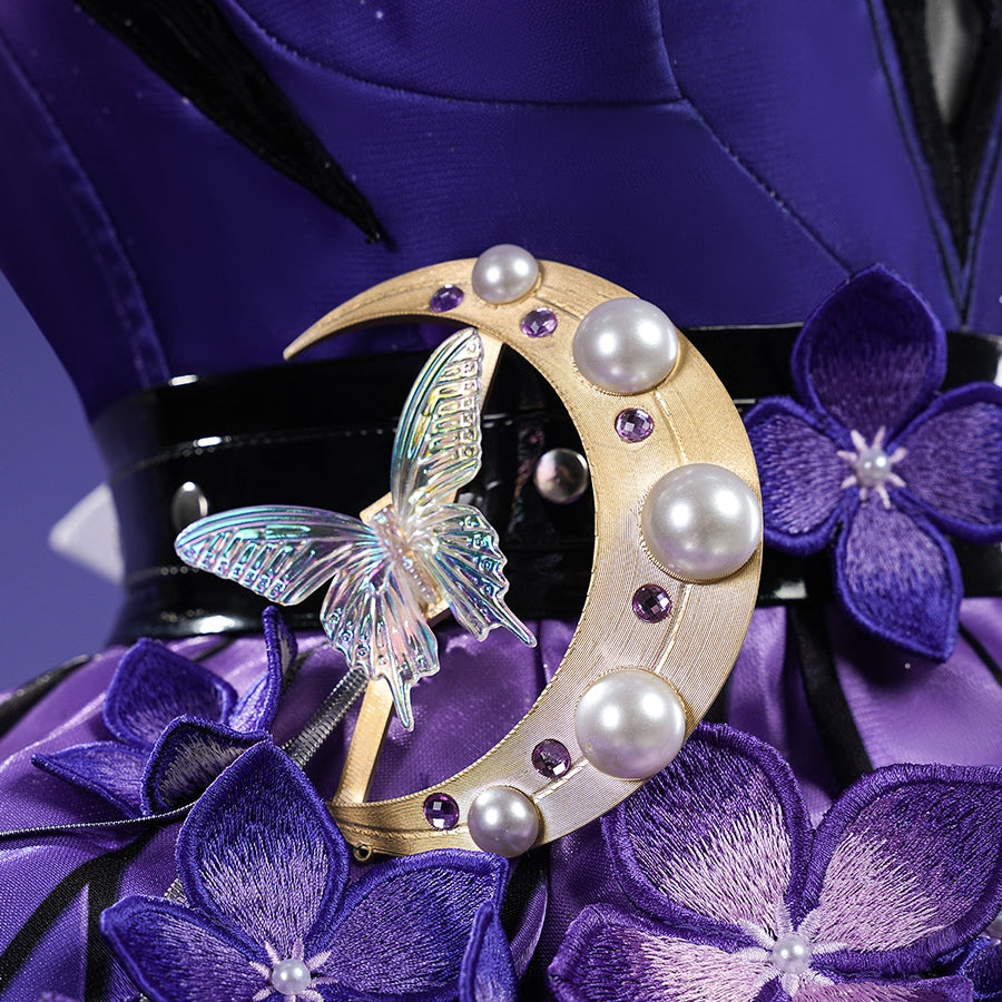 Honkai: Star Rail Castorice Gossamer Flutter cosplay costume centers a gold-tone moon waist ornament over purple floral lace.