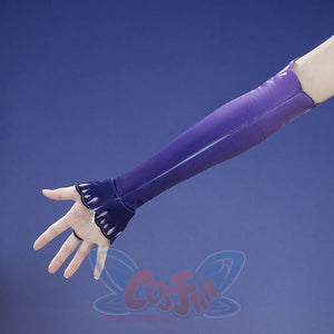 Honkai: Star Rail Castorice Gossamer Flutter cosplay costume includes a long purple sleeve that flares into a ruffled cuff.