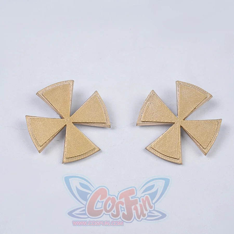 Genshin Impact Citlali Whispers of Stars and Smoke cosplay costume pairs two gold-tone clover shaped side waist ornaments.