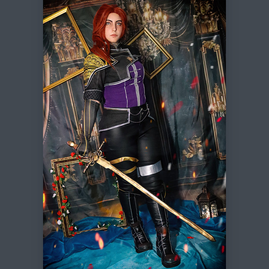 COSFUN Clair Obscur: Expedition 33 Maelle cosplay costume pairs a purple top and black jacket above leg covers.