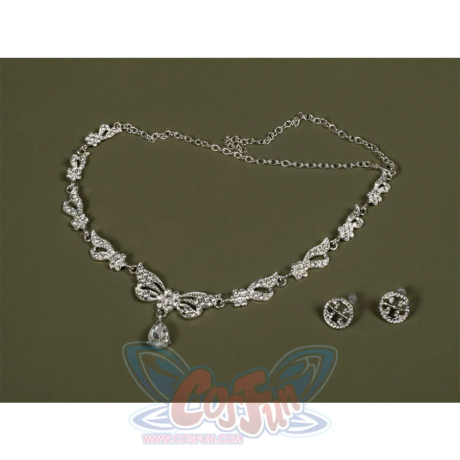 Close up Glinda cosplay costume accessories
