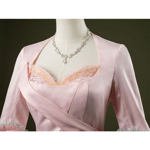 Close up Glinda cosplay costume upper part