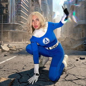 Invisible Woman cosplayer in an urban setting