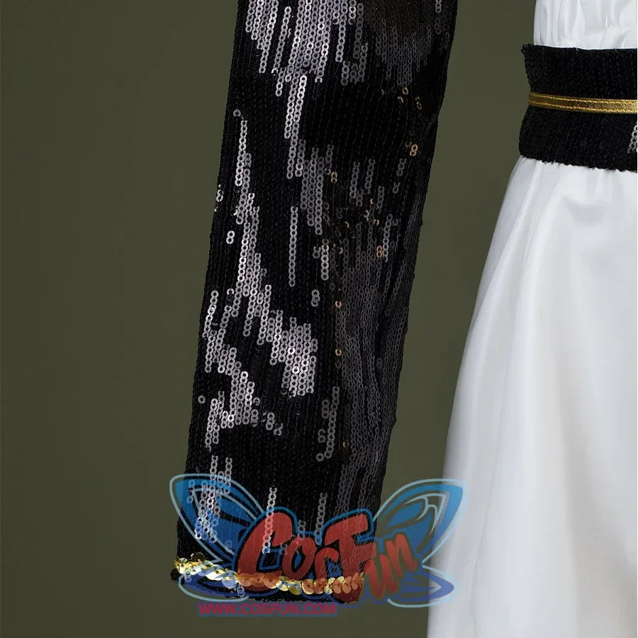 HUNTR/X Kid Mira cosplay costume, close-up of sleeve, showing black sequined sleeve and golden cuff