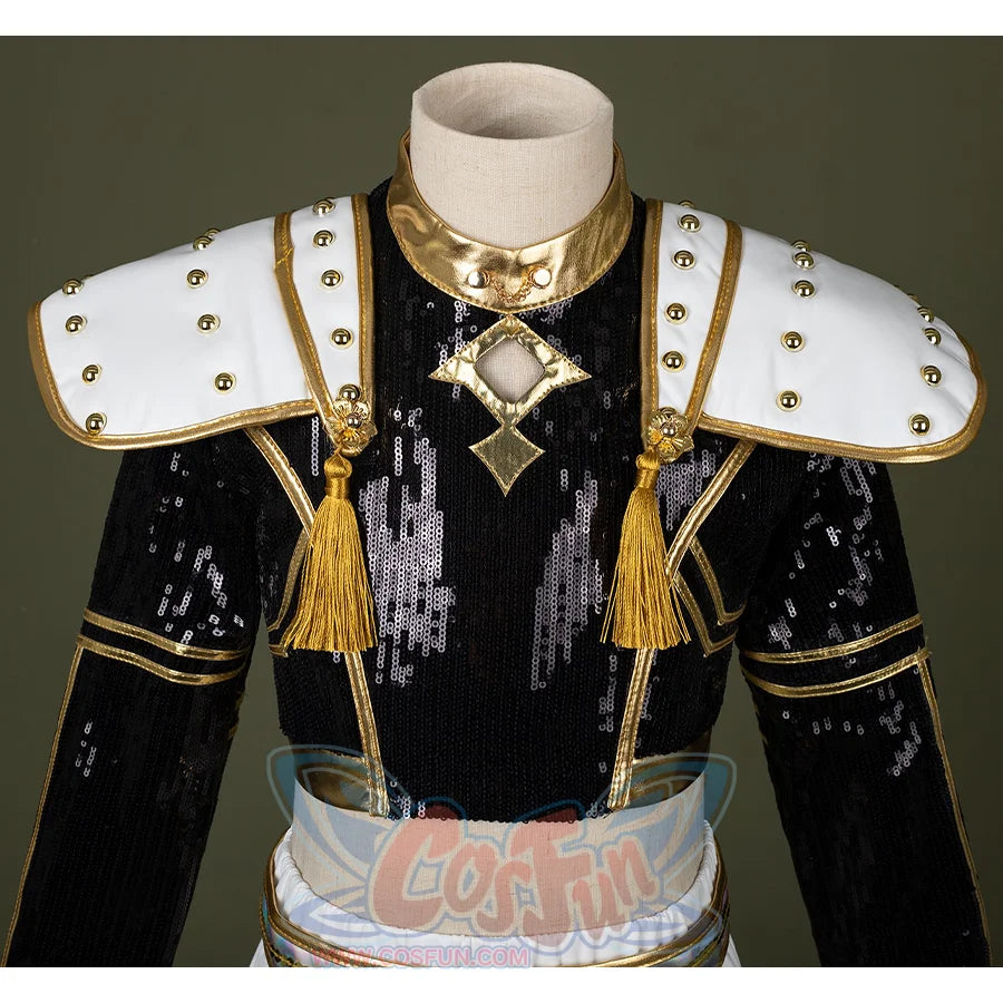 HUNTR/X Kid Zoey cosplay costume, black sequins top, showing golden decorations and shoulder ornaments