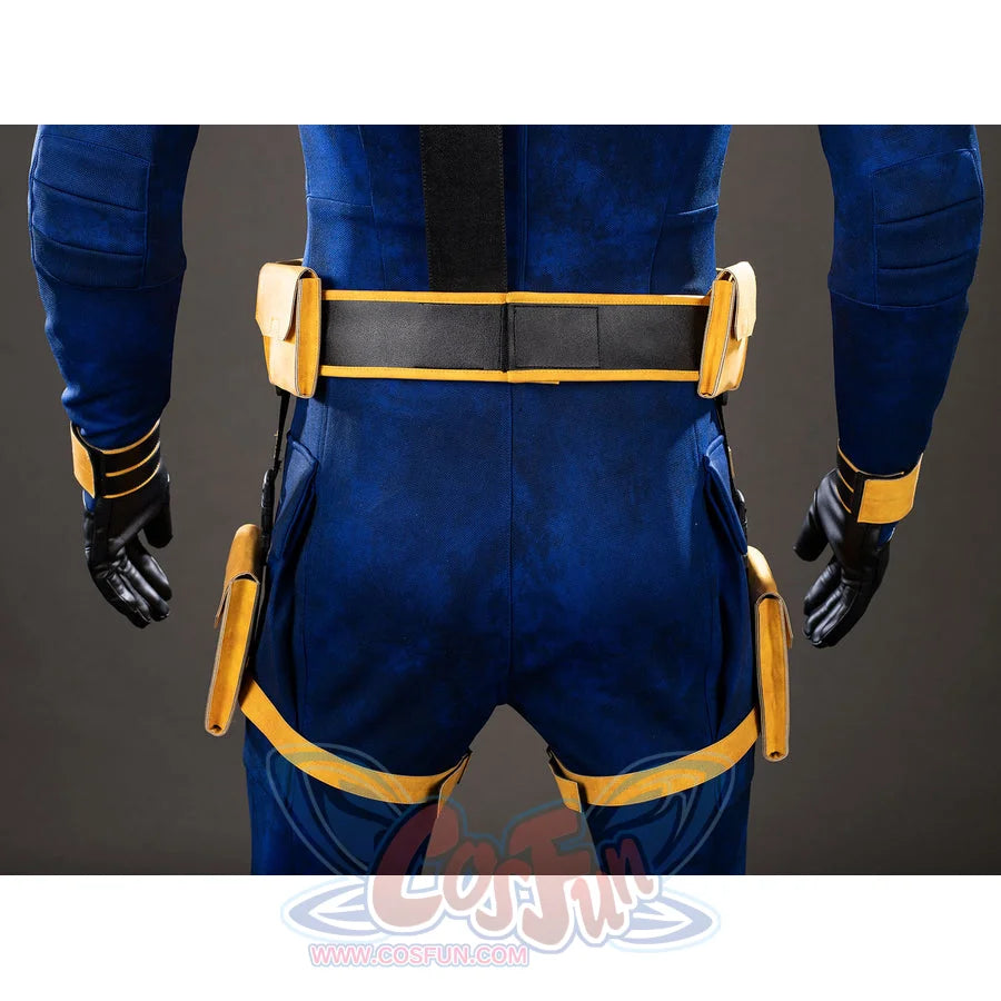 Cyclops cosplay back belt detail wraps yellow pouches around blue shorts and black gloves.