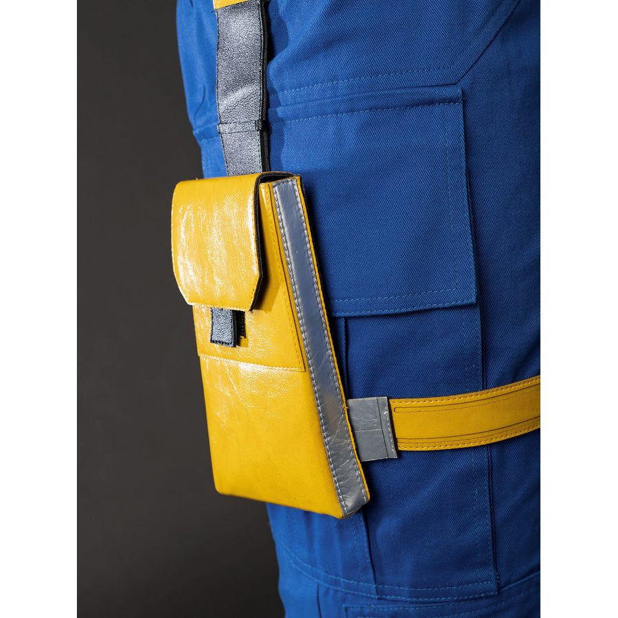 Cyclops Scott Summers cosplay thigh pouch close-up anchors yellow faux leather over blue cargo pants.