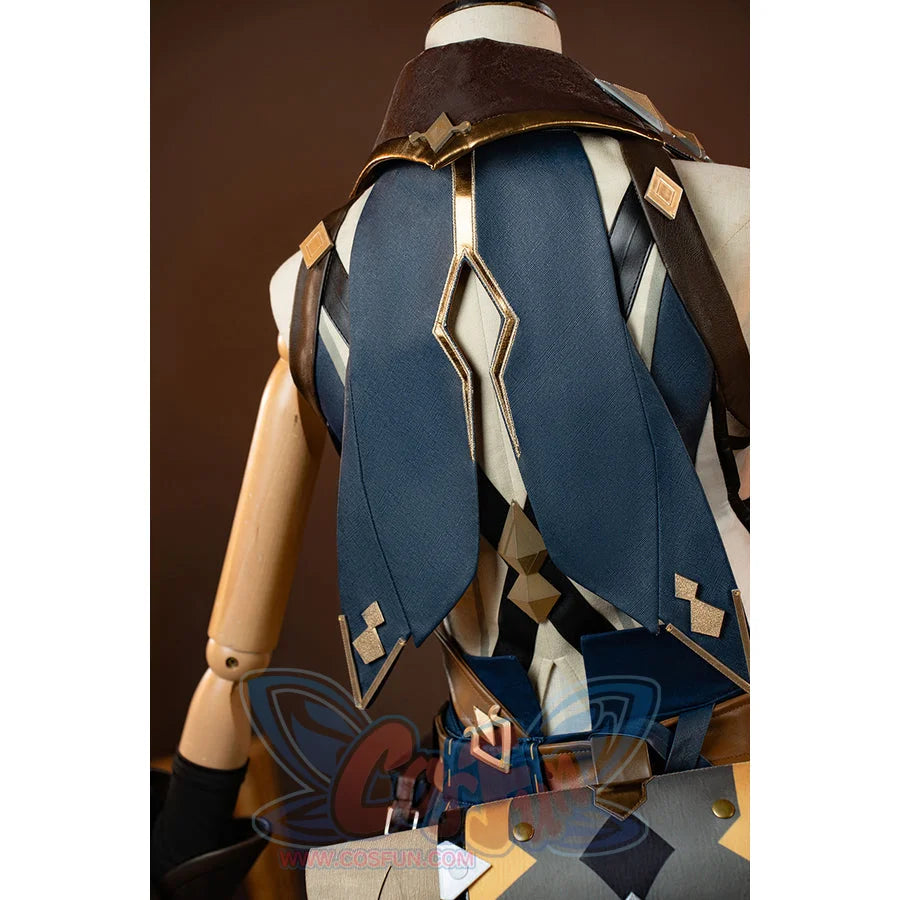 Genshin Impact Bennett cosplay back view frames a blue back bag with crossed straps and angular gold-tone trim