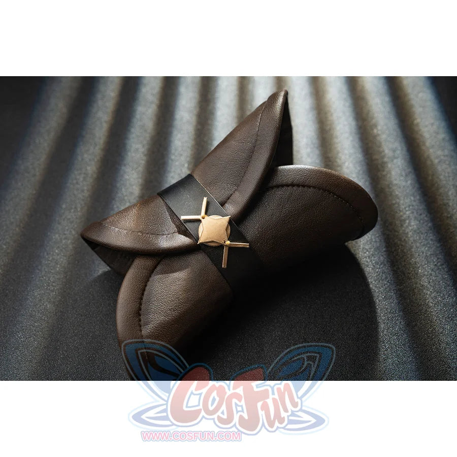 Genshin Impact Bennett cosplay black bow detail gathers folded panels around a small gold-tone center accent