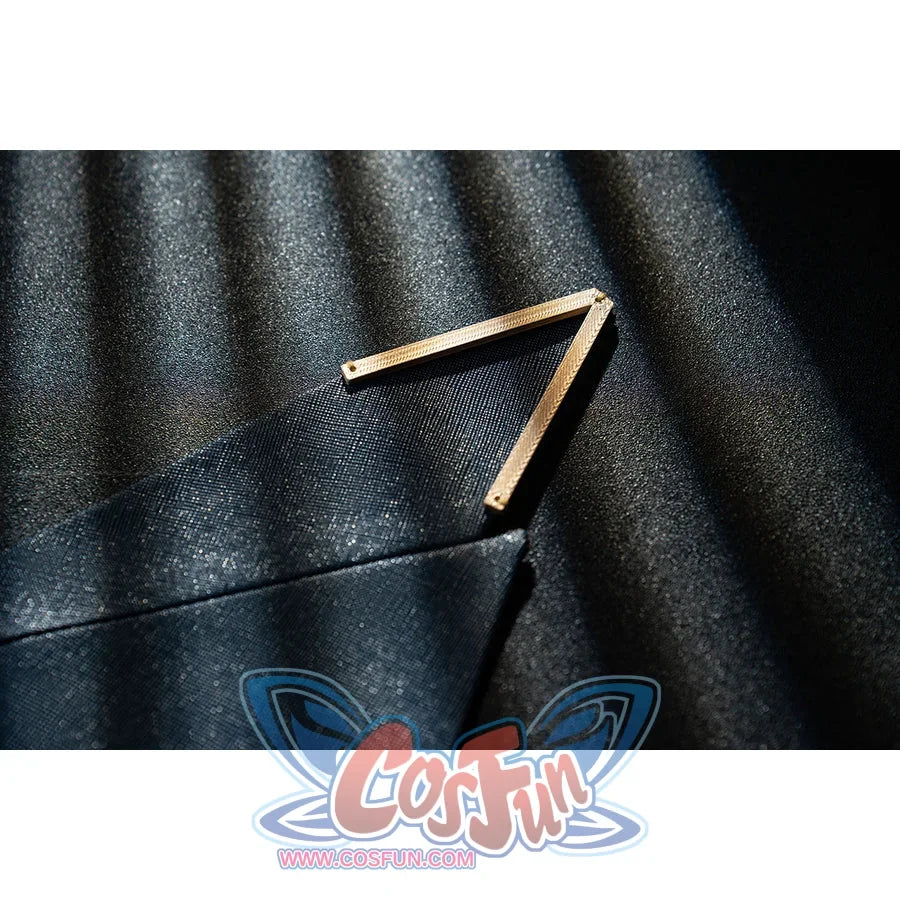 Genshin Impact Bennett cosplay blue panel detail sets angular gold-tone trim over deep navy fabric