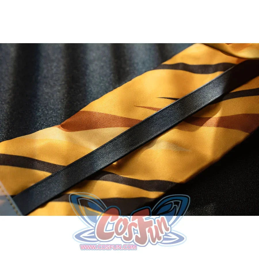 Genshin Impact Bennett cosplay sash detail layers golden stripes beneath a black diagonal band