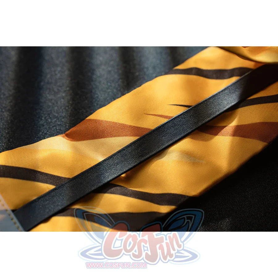 Genshin Impact Bennett cosplay sash detail layers golden stripes beneath a black diagonal band