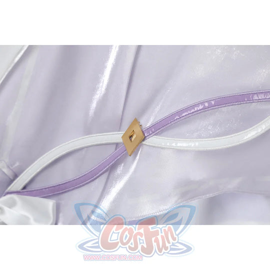 Genshin Impact Citlali cosplay costume pairs purple and white straps with a gold buckle.
