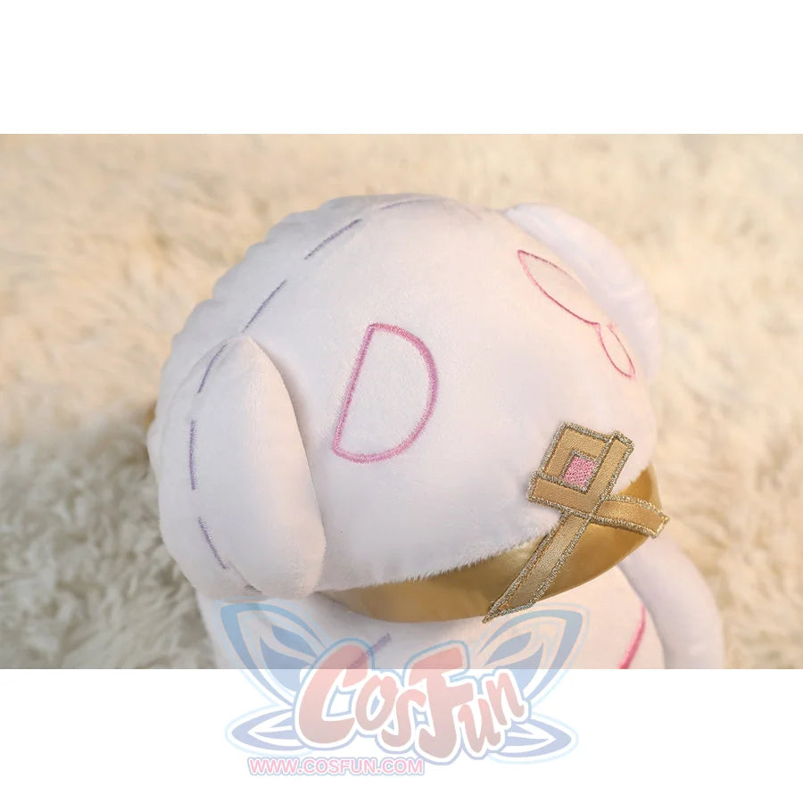 Genshin Impact Citlali cosplay shoes detail pairs pink embroidery with a gold diamond motif.