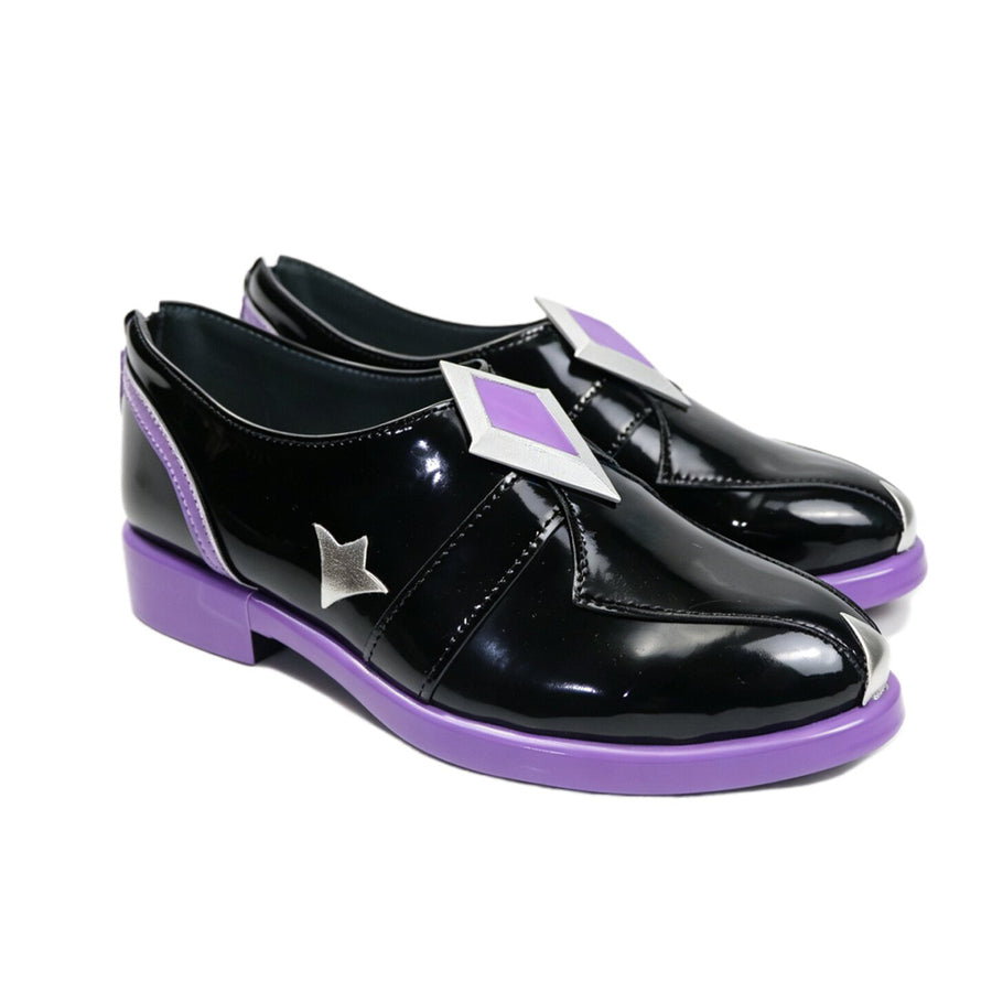 Genshin Impact Pantalone cosplay shoes centers glossy black matte PU leather finish with purple soles.