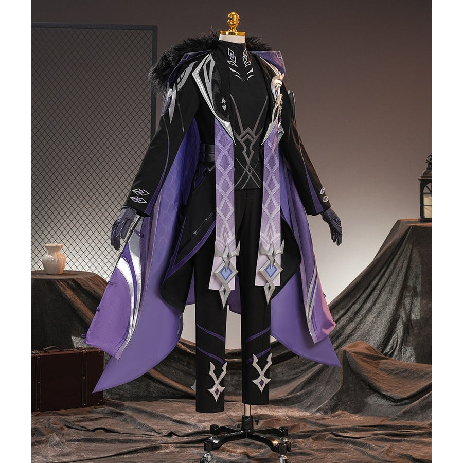COSFUN Genshin Impact Pantalone cosplay costume sets a black coat between purple cape panels below a fur collar.