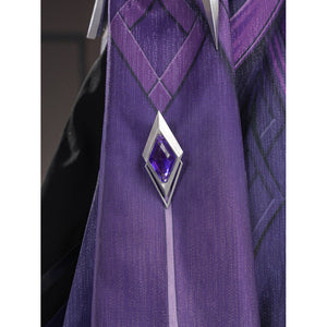 Genshin Impact Pantalone cosplay costume cape ornament sets a purple diamond accent over violet fabric.