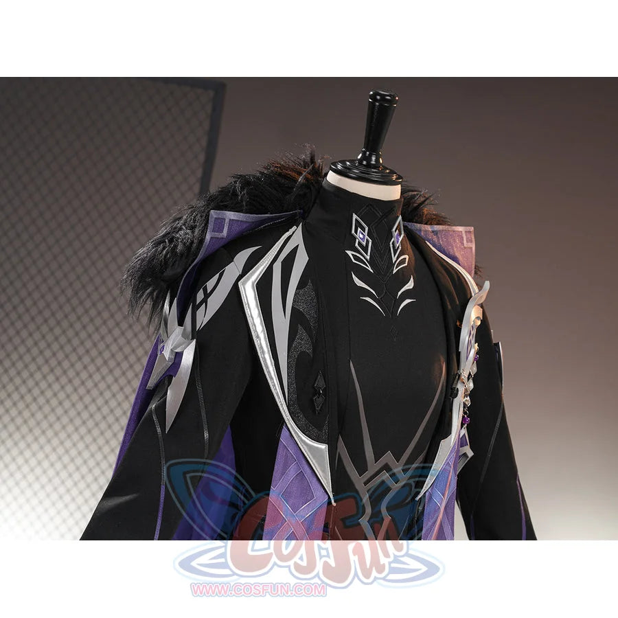 Genshin Impact Pantalone cosplay costume shoulder collar angles around black chest embroidery and purple lining.