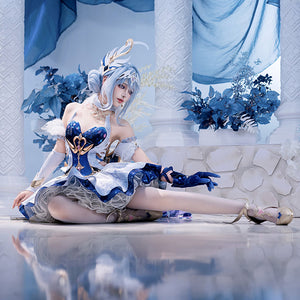 Genshin Impact Snezhnaya Odette cosplay costume stretches one blue glove beside a layered white skirt.