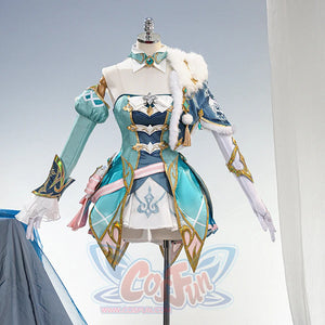 Genshin Impact Vesna cosplay costume front view centers the strapless bodice below a white fur shawl and sleeve cuffs.
