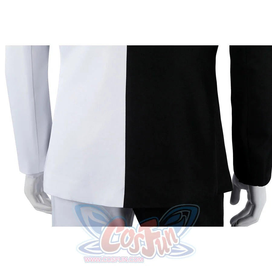 Harvey Dent Two-Face cosplay back waist detail sets split jacket panels above the trousers.
