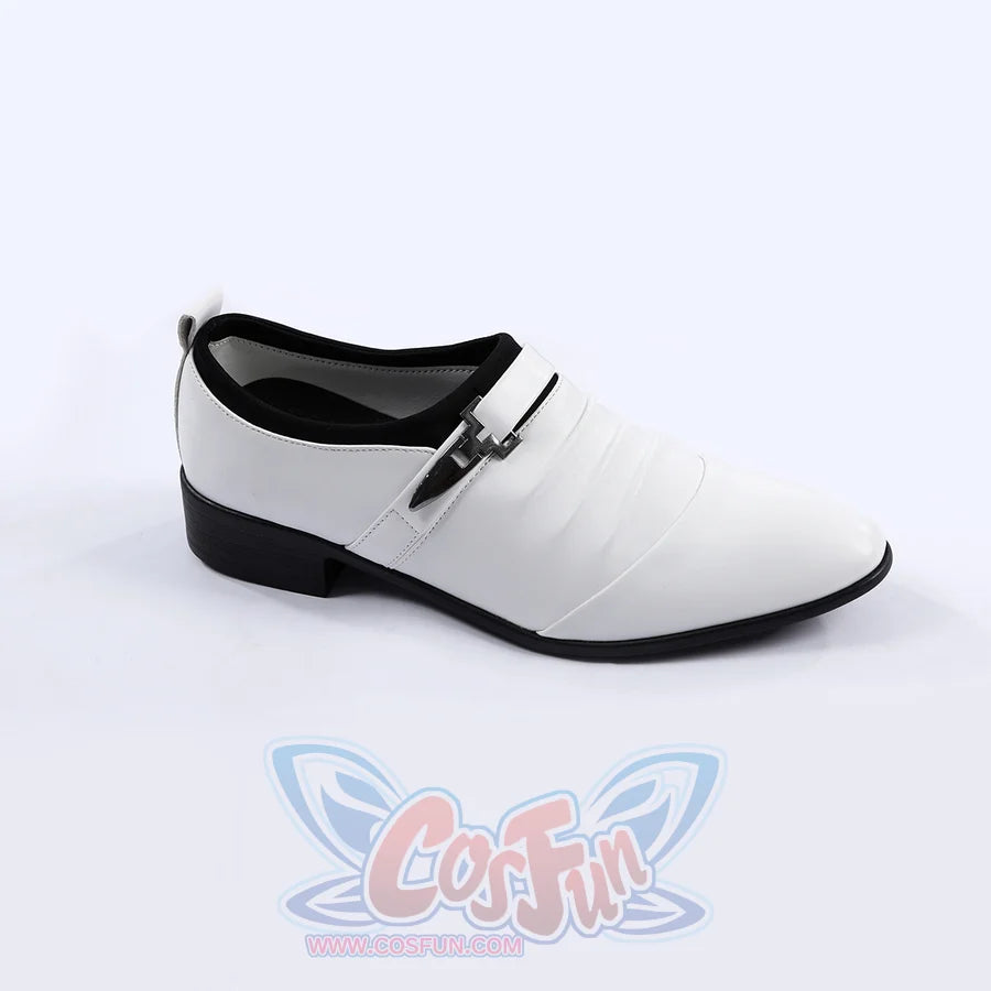 Harvey Dent Two-Face cosplay white shoe side view layers vamp bands below a small buckle.