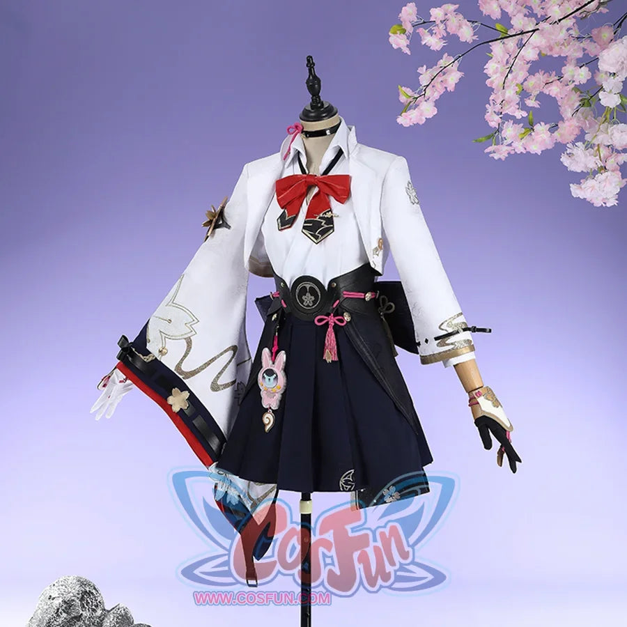 Honkai: Star Rail Evanescia cosplay outerwear side detail shows gold-tone floral trim along a white sleeve