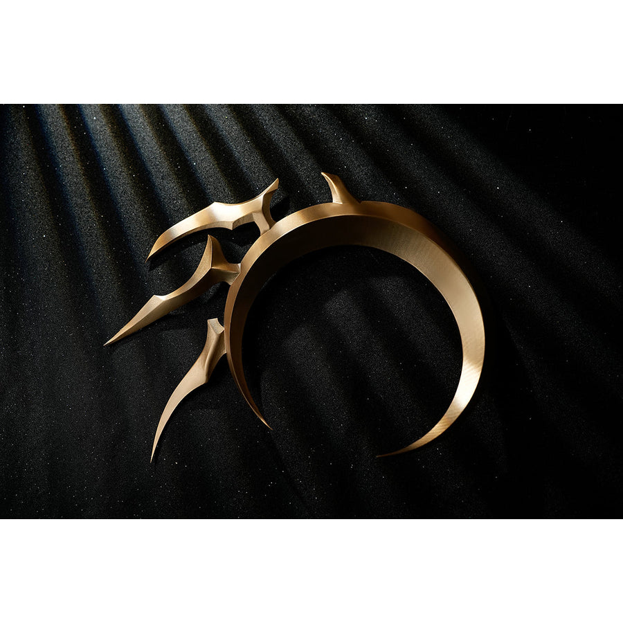 Honkai Star Rail Khaslana cosplay gold prop close-up forms a curved ring with sharp points