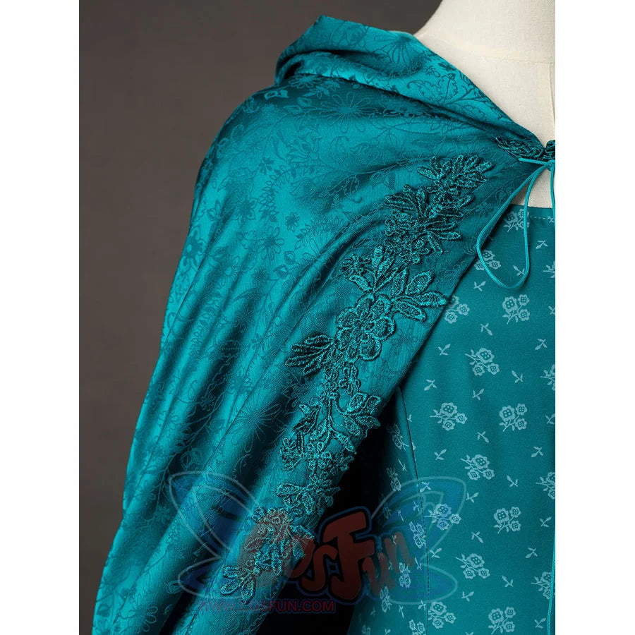 House of the Dragon Alicent Hightower cosplay cloak shoulder detail layers embroidered teal fabric over the dress
